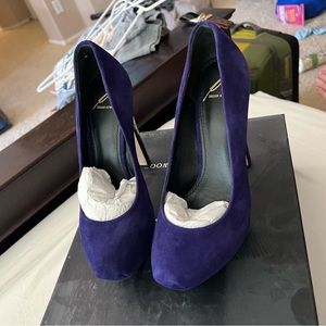 Purple suede B Brian Atwood vero curio platform heels - Size 6
